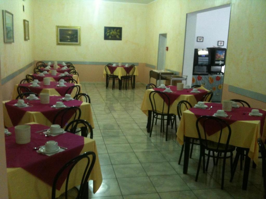 Hotel TV Rimini Buitenkant foto